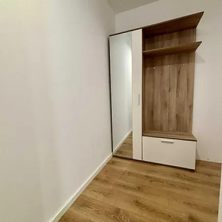 Amberline & With Terrace Bükreş